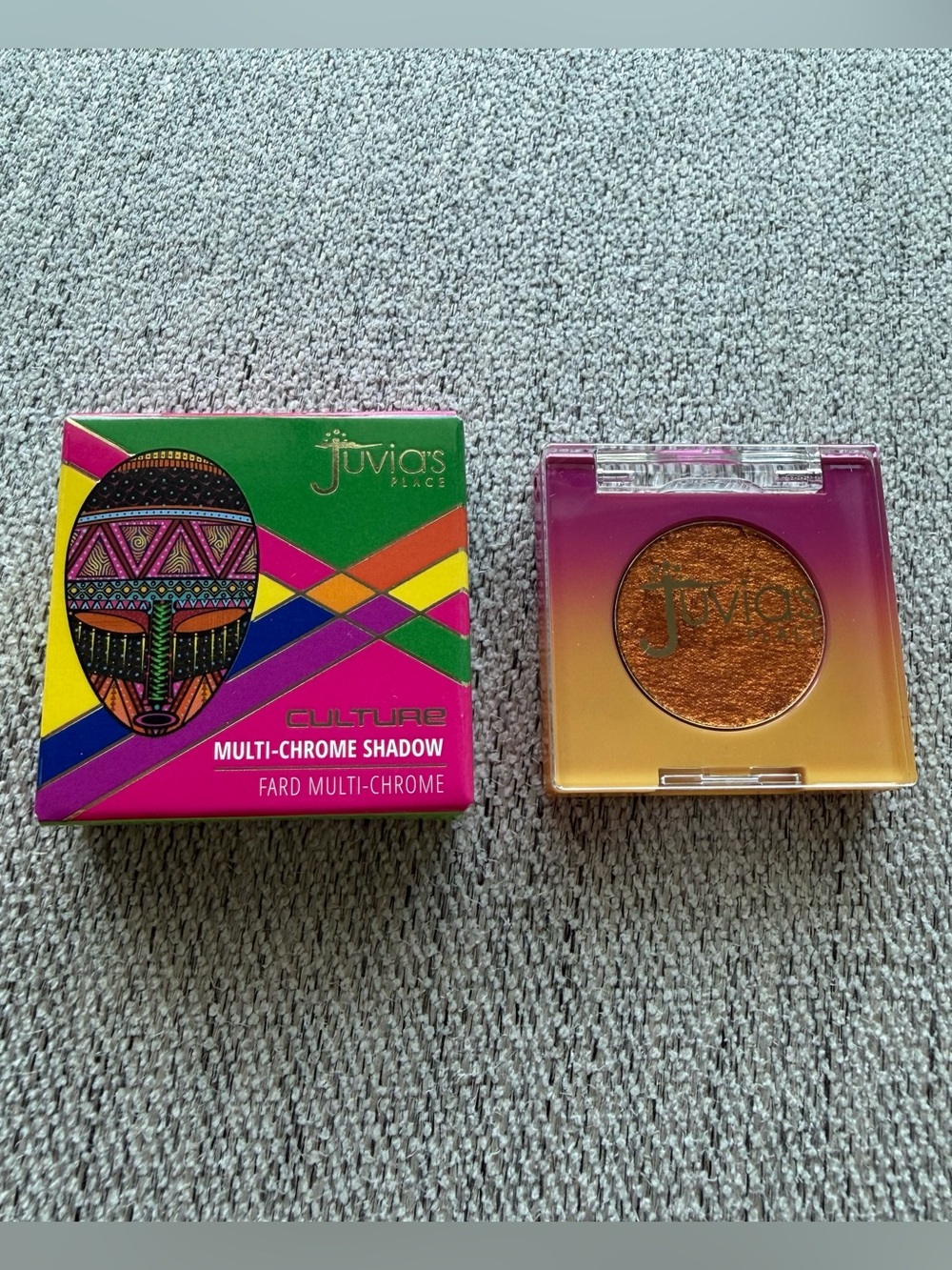 Juvia's Place Culture Multi-Chrome Eye Shadow in It Girl